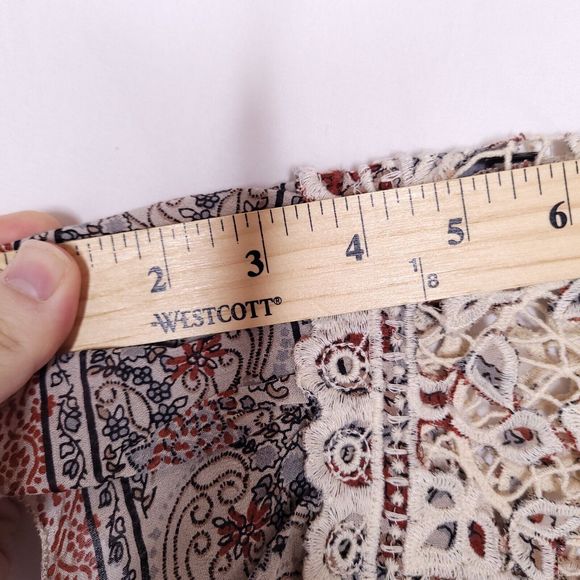 Othilia Anthropologie Malia Blouse Womens Medium Red Floral Lace Boho Peasant - Picture 8 of 11